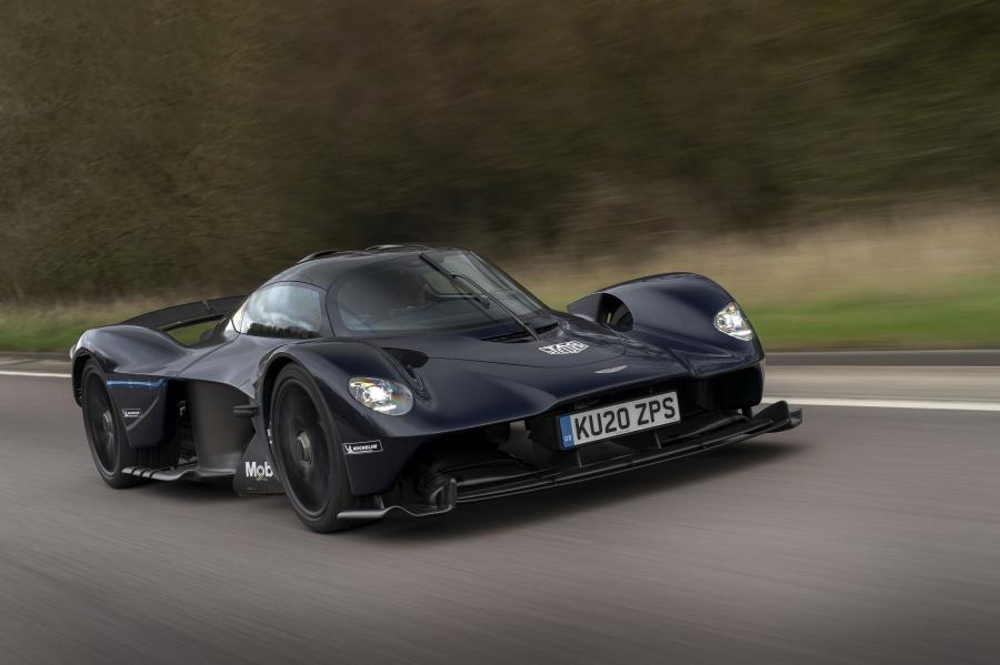  Aston Martin Valkyrie 2018 года  (фото 4 из 23)